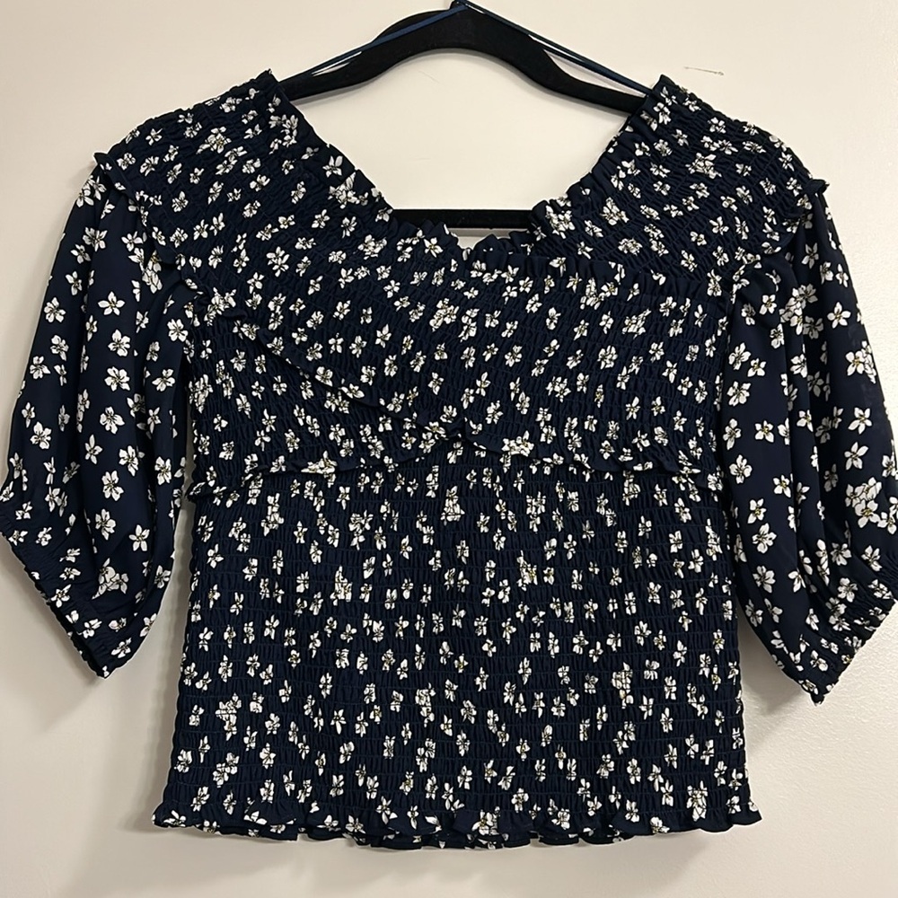 NWT BB Dakota Lost in Yesterday Floral Off Shoulder Smocked Top Small - Picture 11 of 11